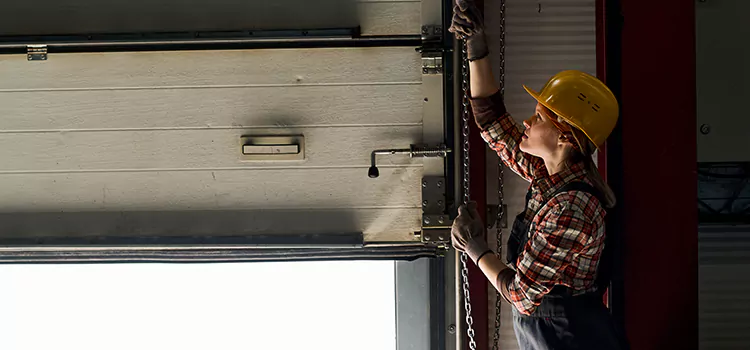 Addressing Common Garage Door Stoppage Issues in Southgate, MI