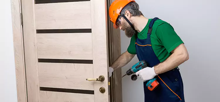 Replace Internal Door Handle with Lock Southgate